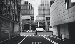 Why JPMorgan's managing directors are happier in the office