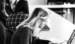 How to find a banking apprenticeship in the UK