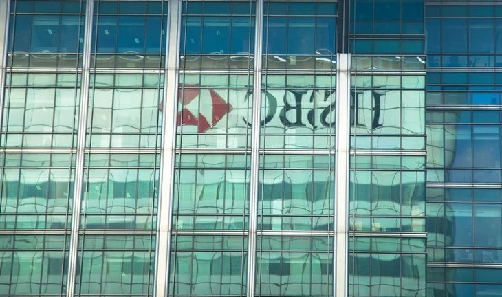 Morning Coffee: HSBC’s horrible bonuses have come back to haunt it. Hedge fund manager’s long-suffering wife