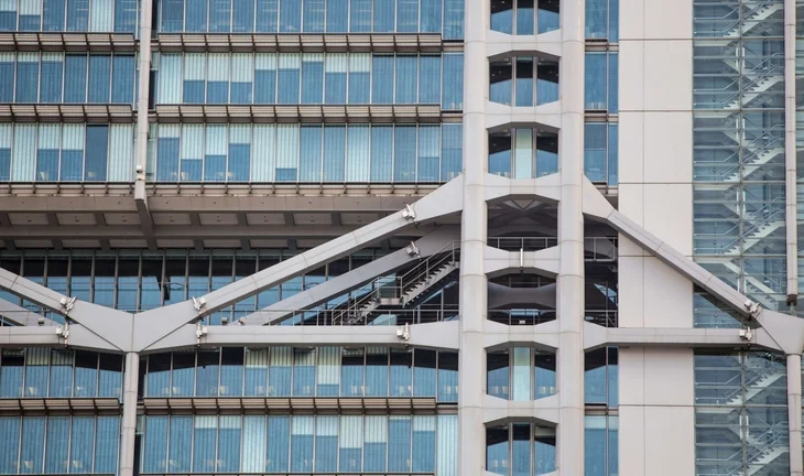Hong Kong staff face anxious wait as HSBC restarts 35,000 job cuts