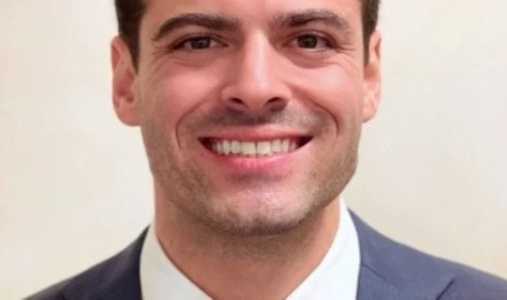 Goldman Sachs hired a Morgan Stanley executive director and promoted him to MD