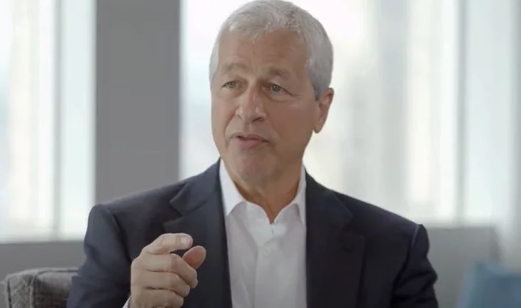 Eight things JPMorgan's results say about banking jobs in 2022