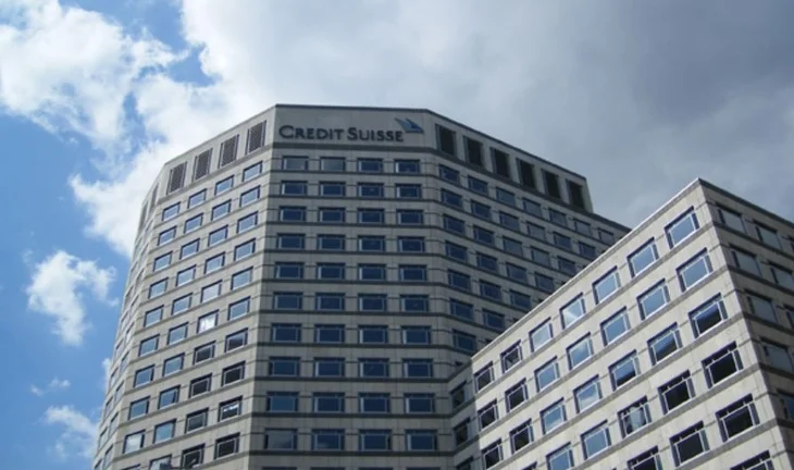 Morning Coffee: Bank CEO breaks ranks, admits employees dislike the office. JPMorgan markets revenues up